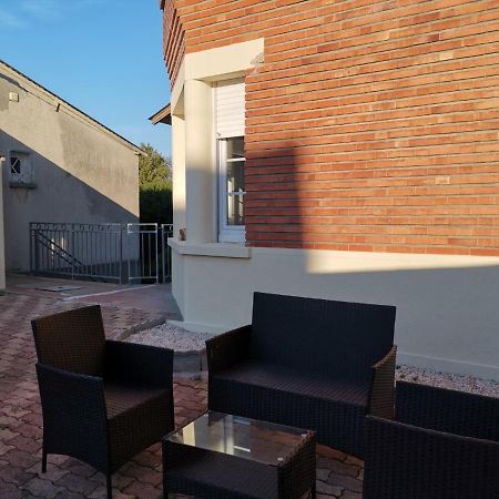 Le Mabileau Apartamento Saumur Exterior foto